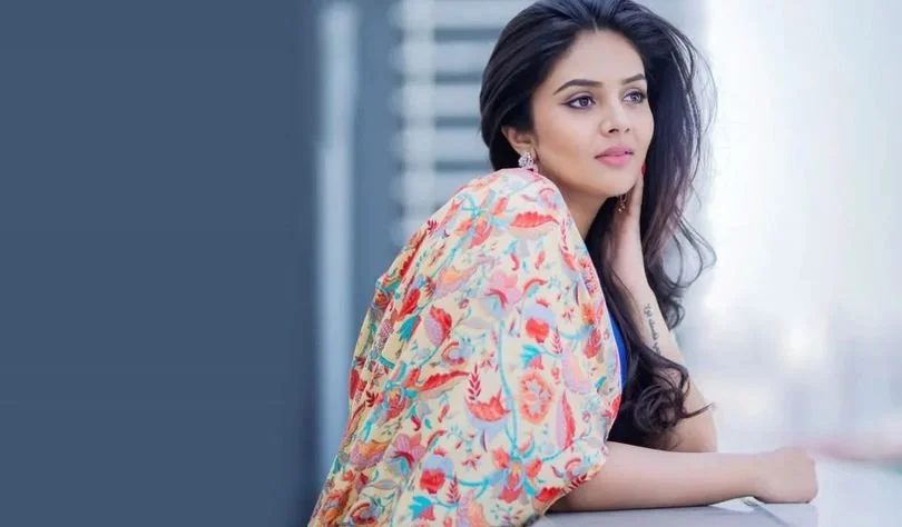 cute-indian-women